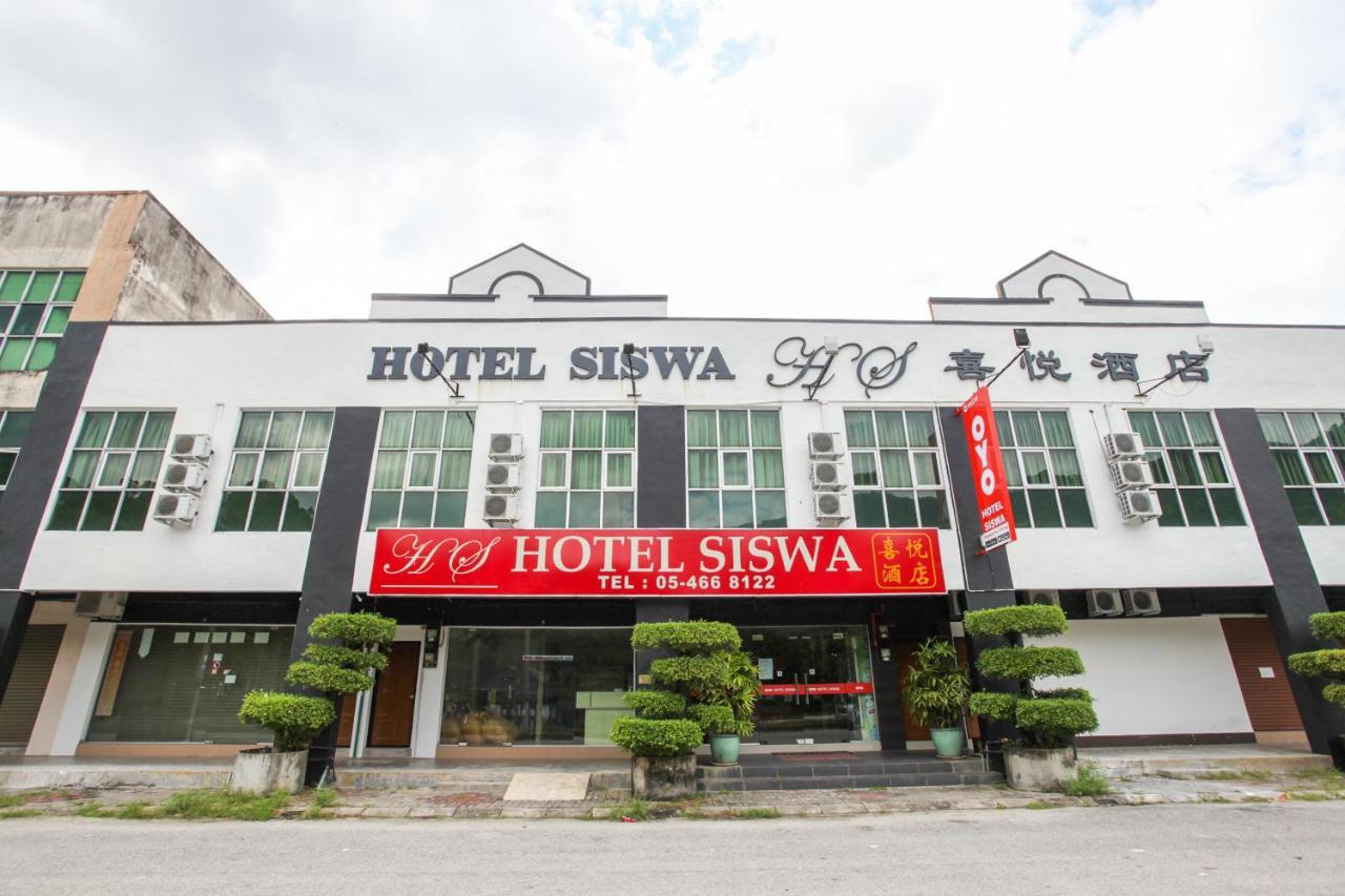 OYO 89539 Hotel Siswa Kampar Bagian luar foto
