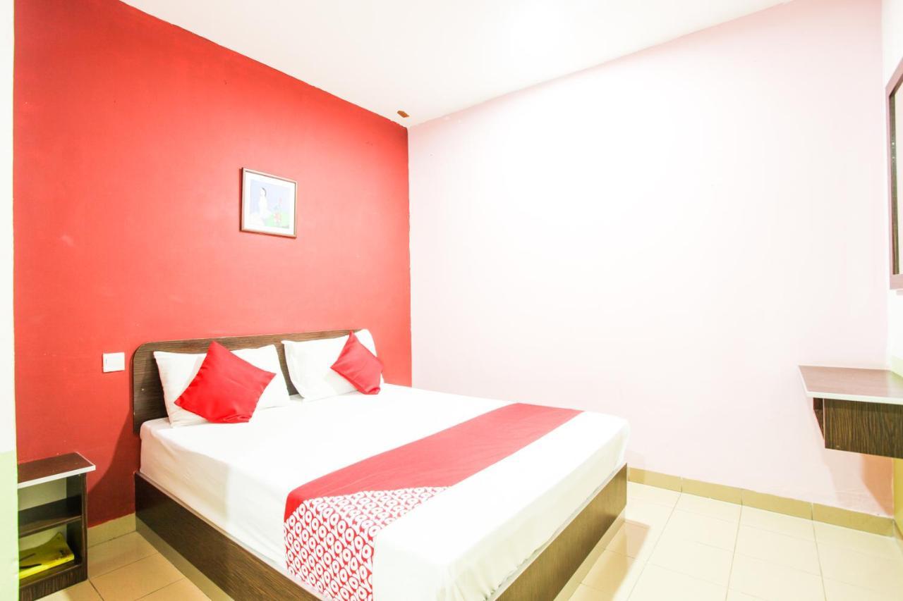 OYO 89539 Hotel Siswa Kampar Bagian luar foto