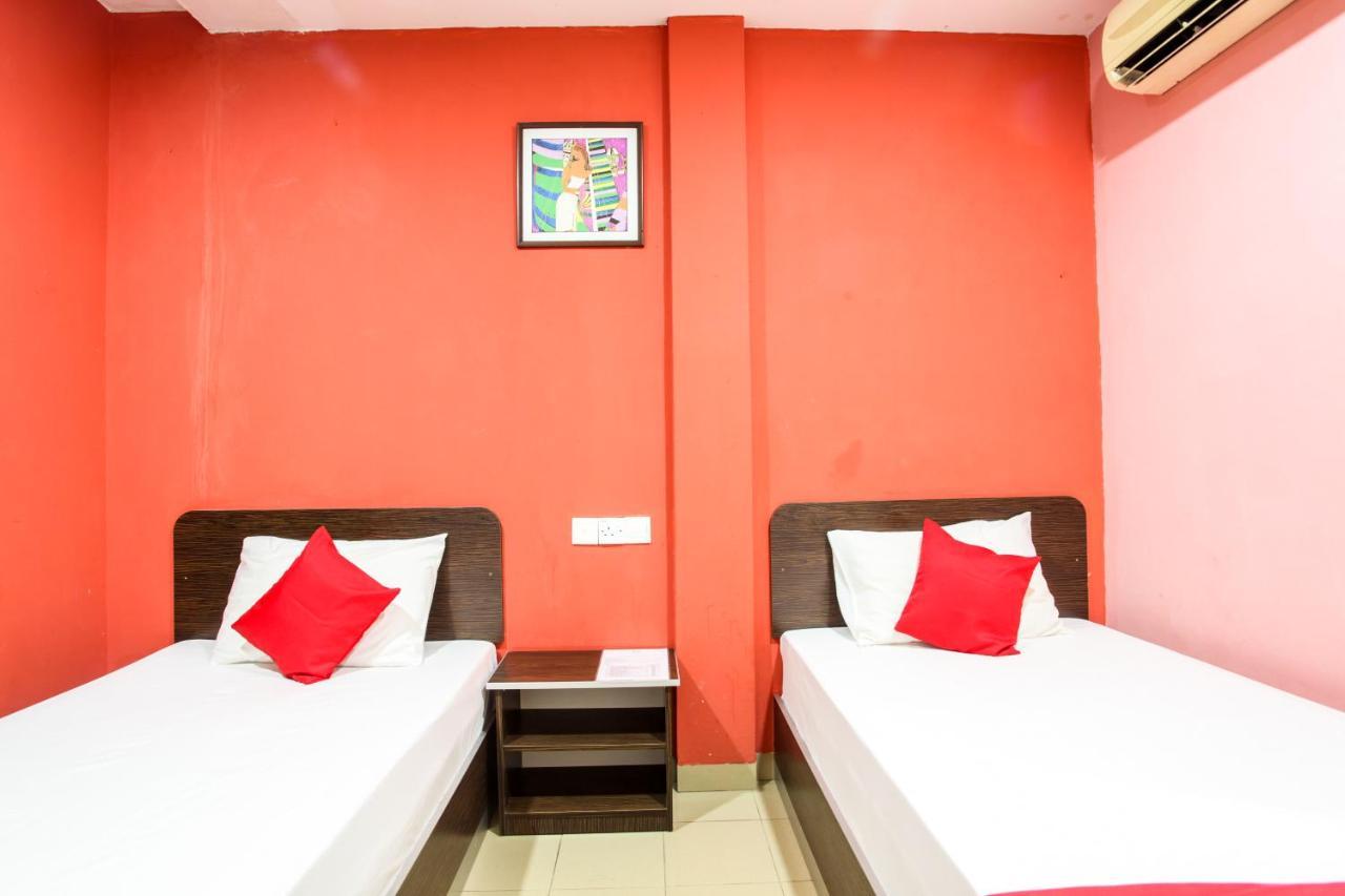OYO 89539 Hotel Siswa Kampar Bagian luar foto
